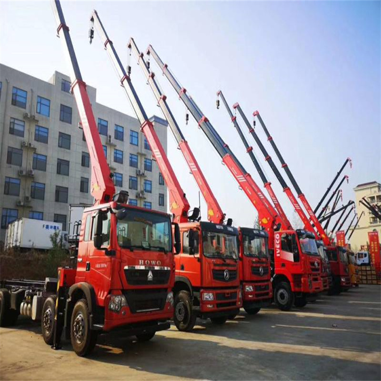 池州租专业吊车电话